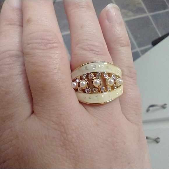 4 Gorgeous Stretch Rings! #R5 - Picture 4 of 10